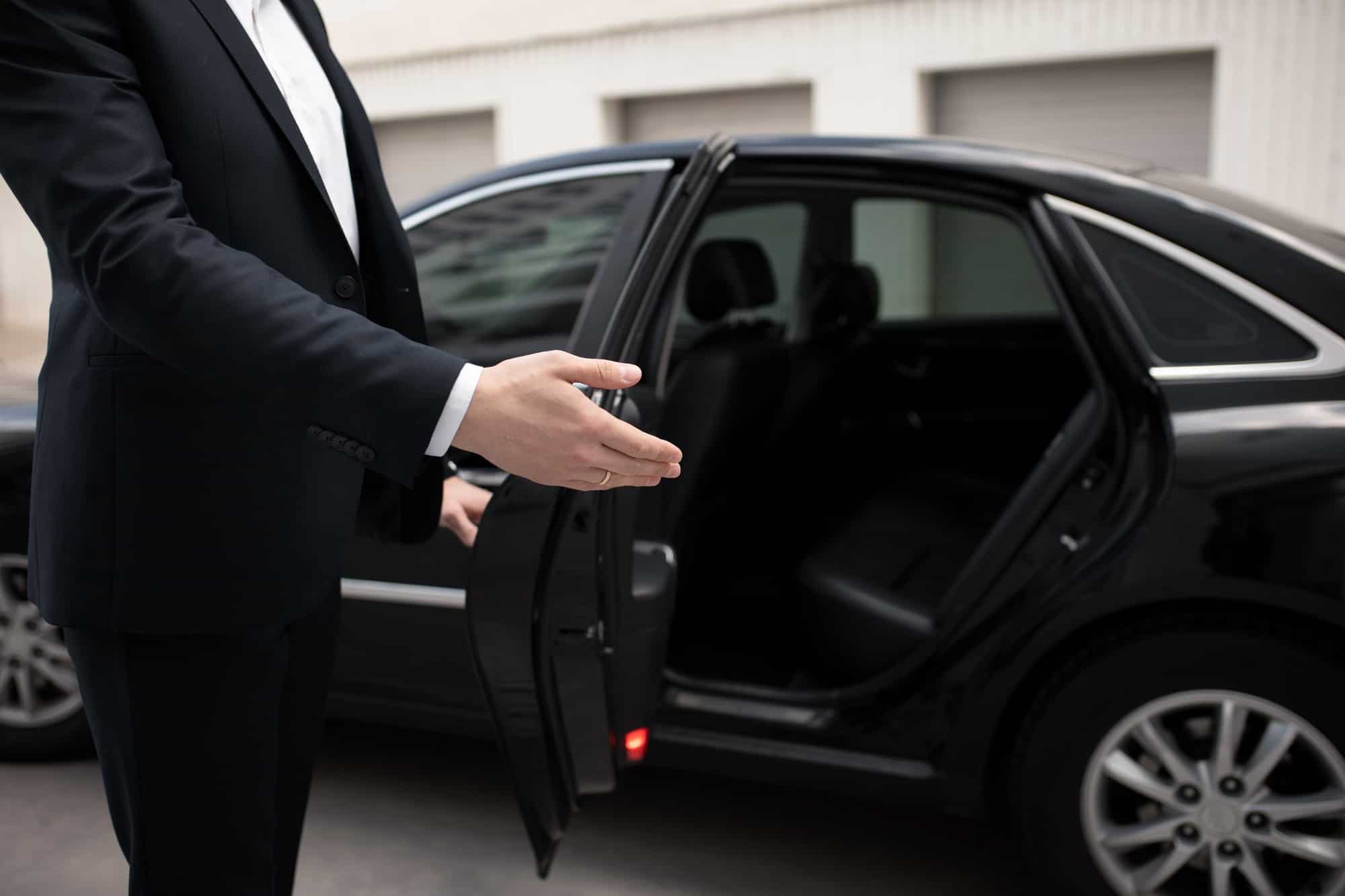 Professional taxi driver in Queenstown